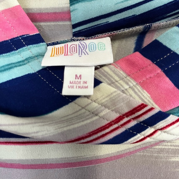 LuLaRoe Amber Hoodie - Picture 4 of 7